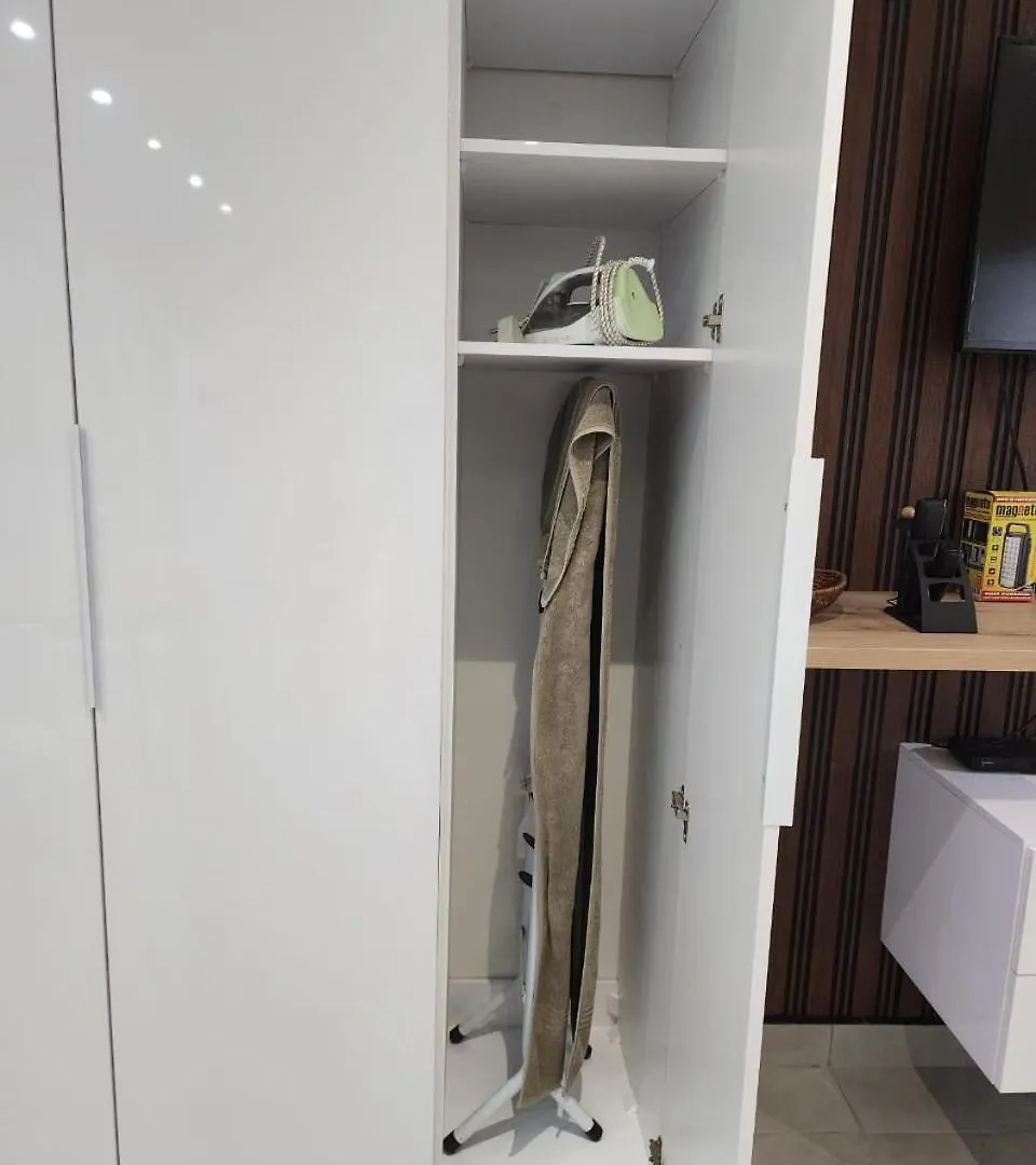 Unit 1 At 9 La Roche Self Catering Apartments Port Elizabeth